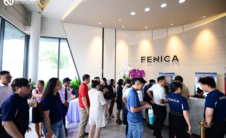 Khách hàng tìm hiểu thông tin dự án căn hộ Fenica trong bối cảnh thị trường bất động sản hồi phục